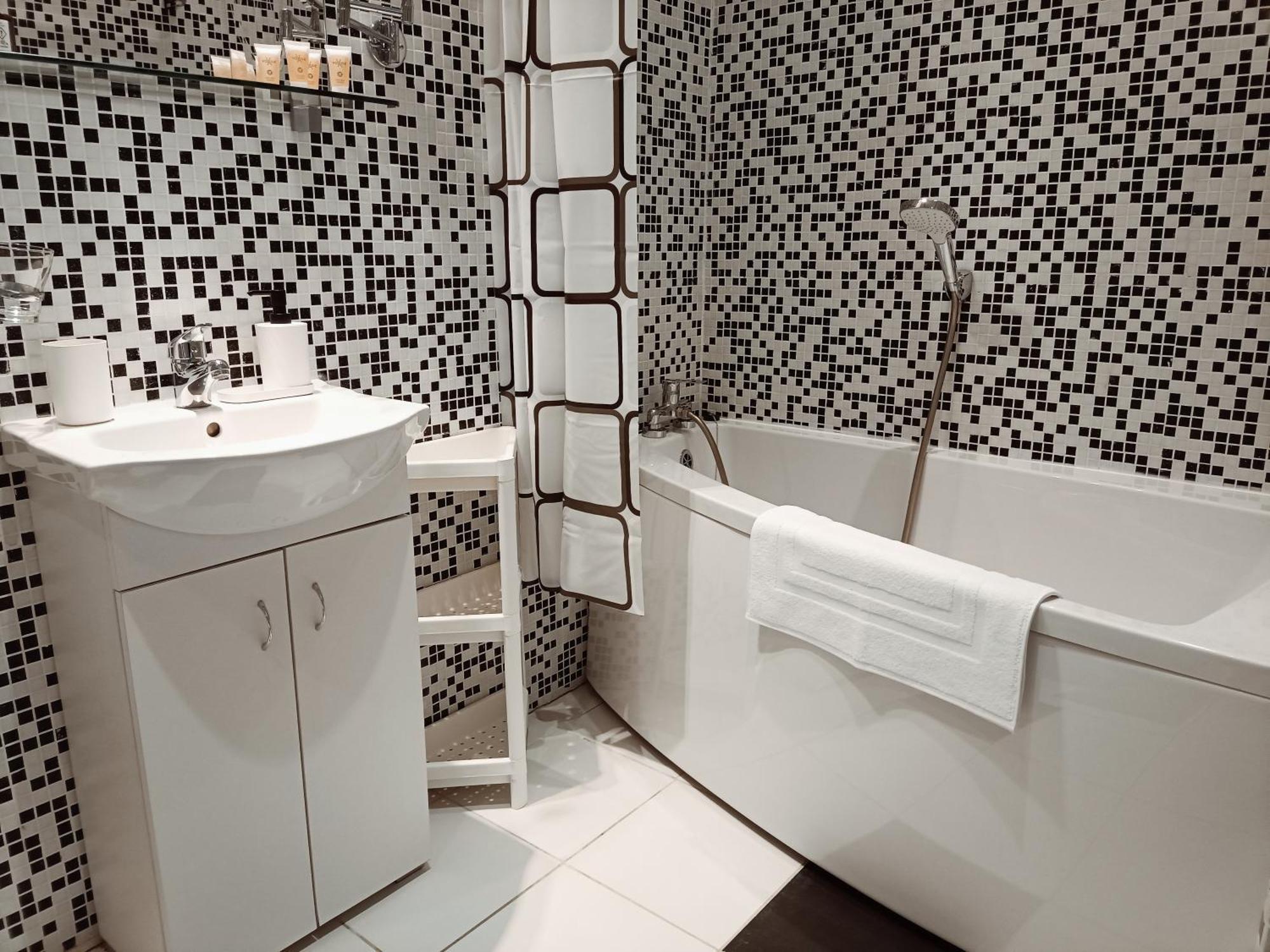 Centrally Located Studio Apartment Riga Phòng bức ảnh